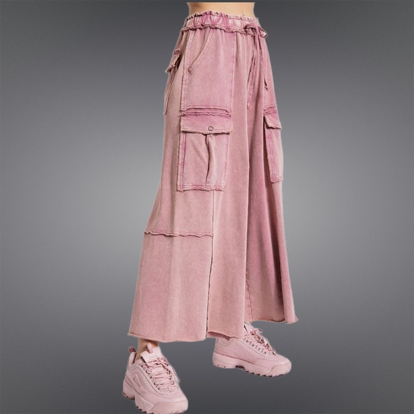 EASEL “Feeling Good Cargos” Mineral Washed Flared Leg, Raw Seams & Hems, Pockets - Picture 3 of 16